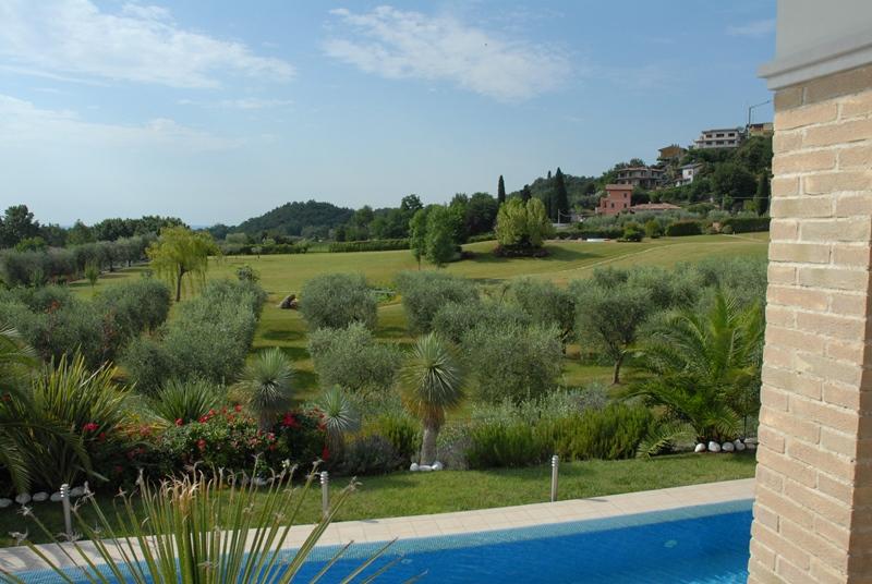 Villa con vista sul parco 7